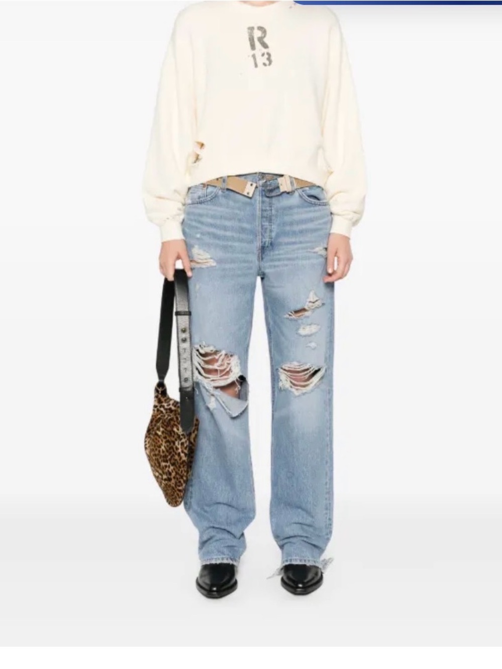 Like new Re/done loose long in color ripped and faded size 26